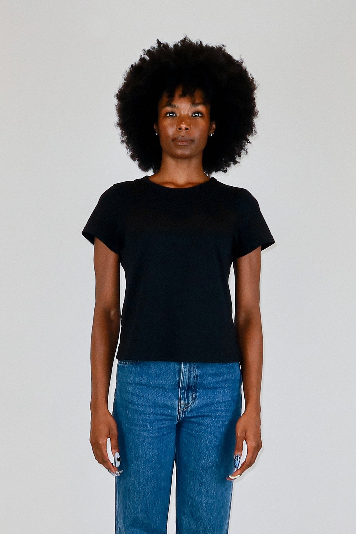 The Shortie Sleeve Tee - Black